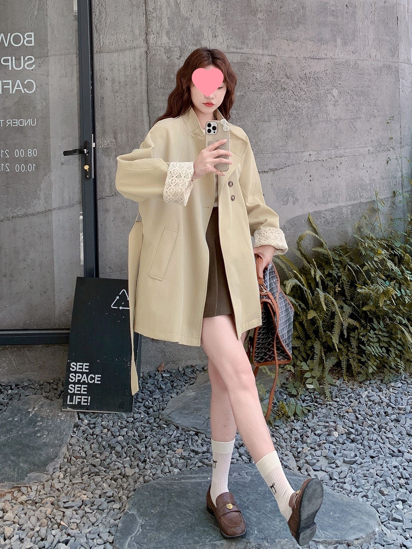Khaki Short Stand Collar Windbreaker For Women Autumn New Small Super Beautiful Feeling British Style Coat
