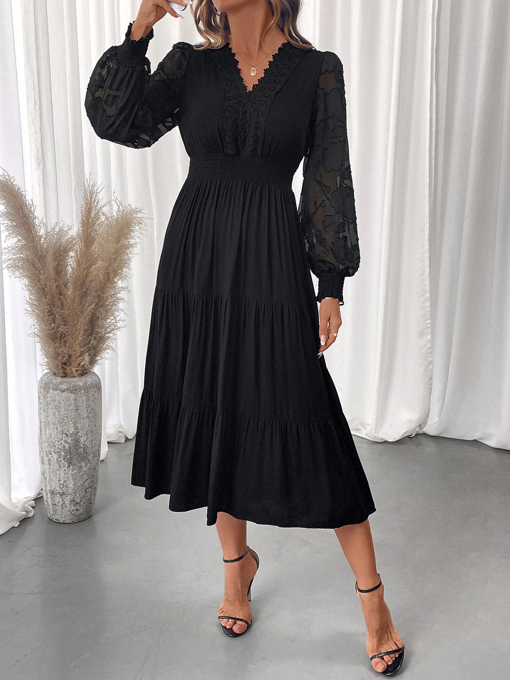 Autumn Sweet Elegant V neck Tight Waist Lace Long Sleeve Solid Color Dress 5
