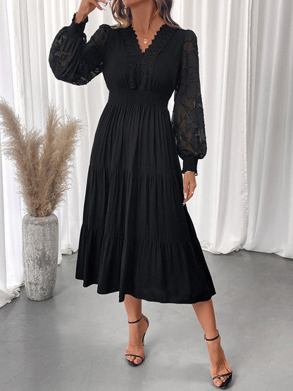 Autumn Sweet Elegant V neck Tight Waist Lace Long Sleeve Solid Color Dress 5