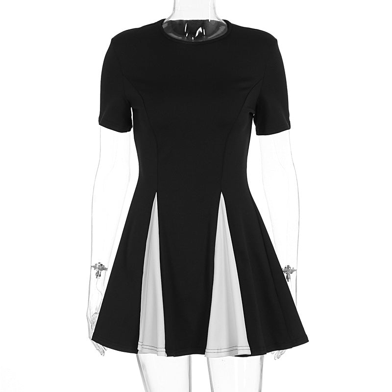Black White Stitching round Neck Short Sleeved Dress 3