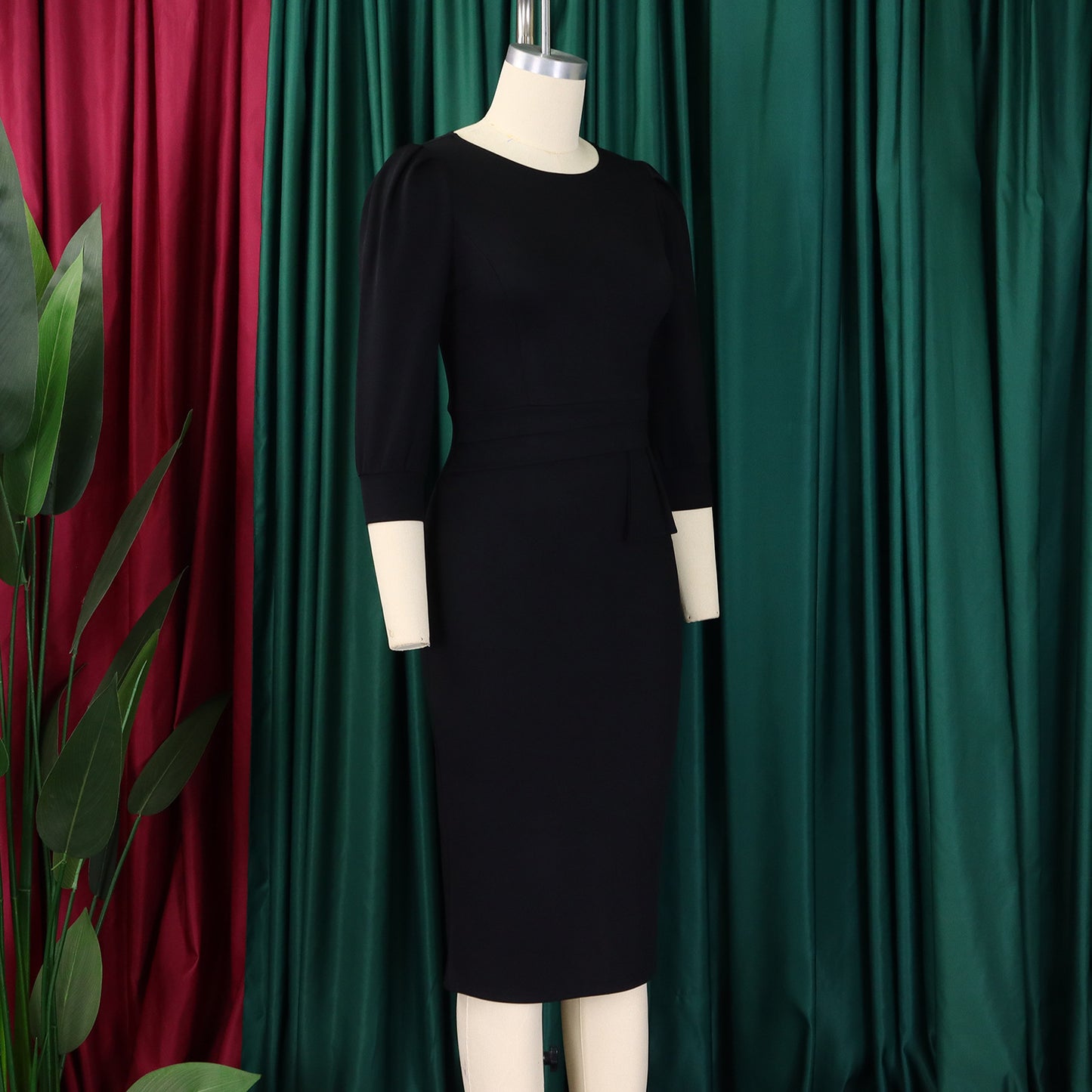 Solid Color round Neck  Hip Dress