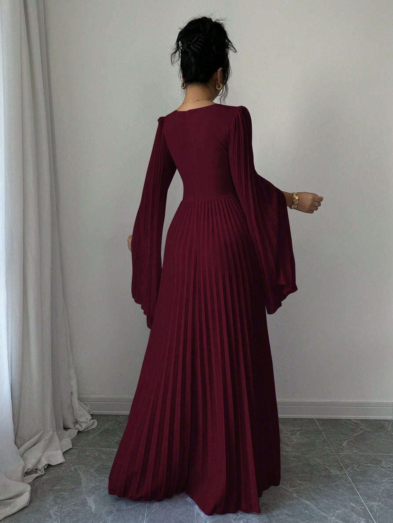 Maxi Dress V Plunge Long Sleeve Dress
