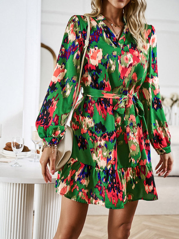 Temperament and elegant V-neck printed waist dress with belt