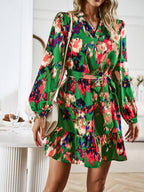 Temperament and elegant V-neck printed waist dress with belt