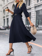 Solid color lapel dress