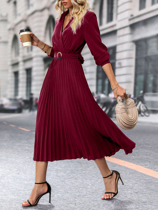 Solid color lapel dress