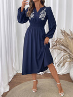 New holiday ethnic style waist v-neck blue embroidered dress
