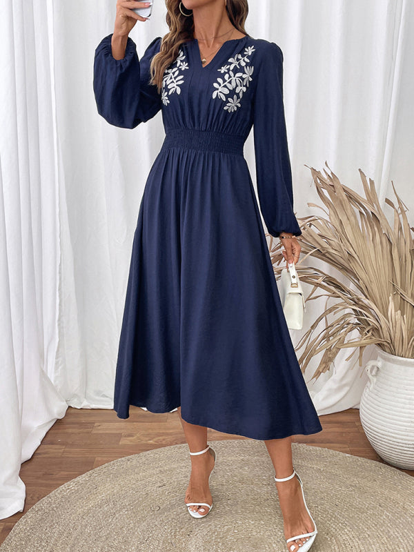 New holiday ethnic style waist v-neck blue embroidered dress