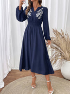 New holiday ethnic style waist v-neck blue embroidered dress